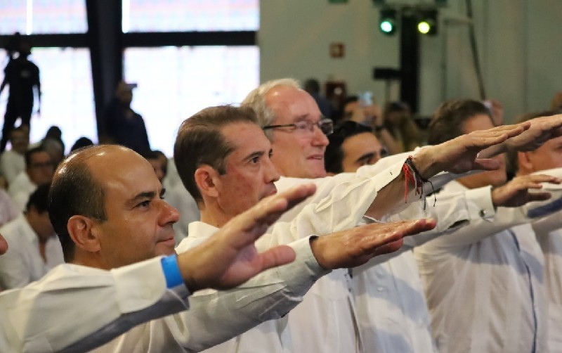 Cambio de Estafeta en Onexpo Nacional
