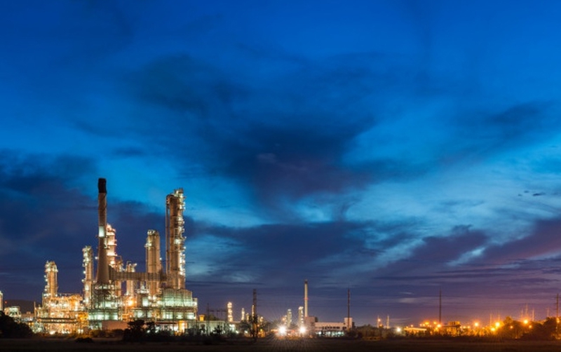 Asignación directa de refinería en Tabasco va contra competencia