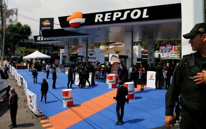 Aumenta 30% venta de gasolinas en estaciones de Repsol