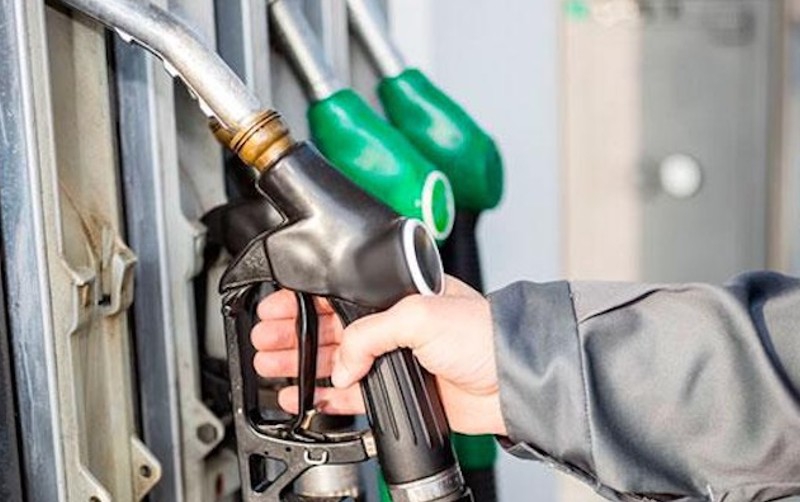 Biden anunciará una exención de emergencia para levantar la prohibición de la venta de etanol para controlar los precios de la gasolina