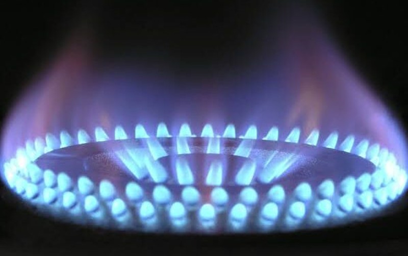 Busca CRE topar tarifas del gas natural