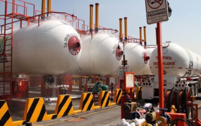 Cae consumo de gas LP y gas natural en México