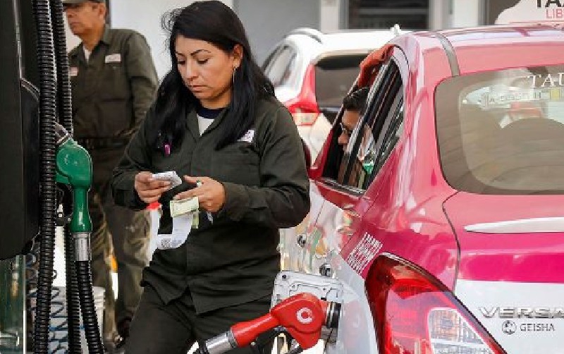 Cambios hechos por la 4T podrían elevar el precio de la gasolina: BBVA