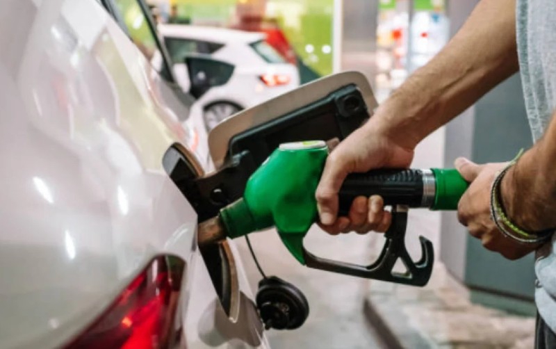 Cofece cierra investigación por prácticas monopólicas en venta de gasolina y diésel