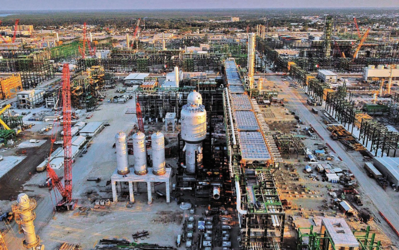 Confirma Pemex falla que provoca paro en la refinería de Dos Bocas