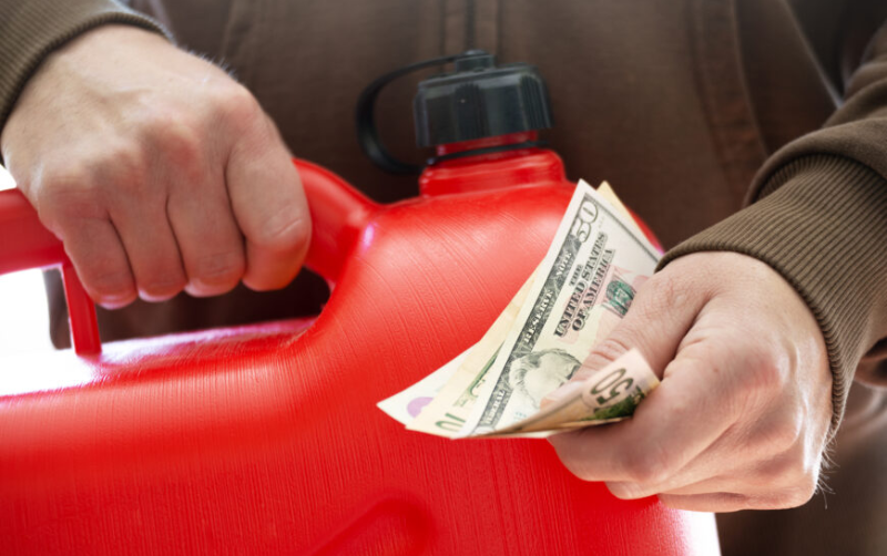 Continúan las variaciones en el precio de los combustibles en México