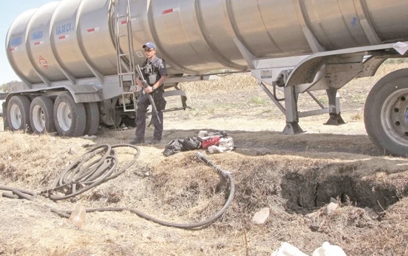 Contrabando de gasolinas, fuera de control: huachicol fiscal evade 500 mdp diarios