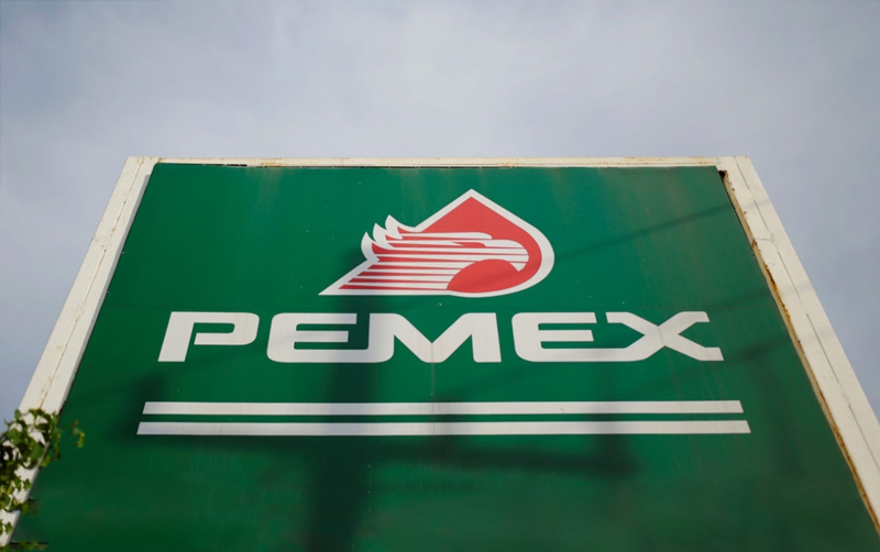 Contratan en Pemex proveedores fantasma