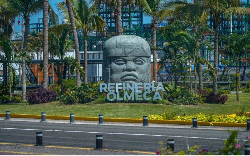 Dame más gasolina: Pemex importará más combustible ante altas demandas