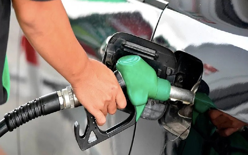 Defiende Sener Ley de hidrocarburos por evitar el contrabando.