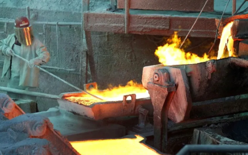 Disminuyó la actividad industrial de México en diciembre; sólo creció la minería: Inegi