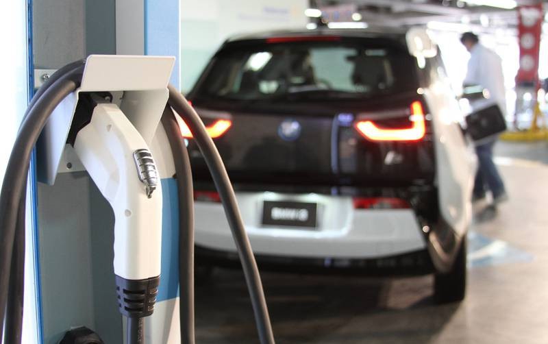 En pañales está la producción y venta de autos eléctricos en México