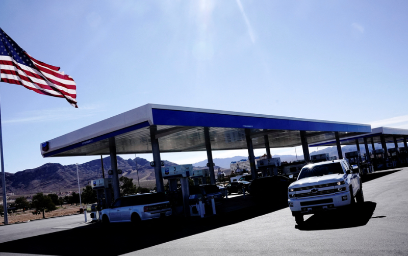 Estados Unidos permitirá la venta de gasolinas con más etanol durante el verano