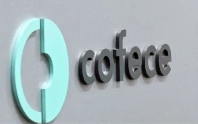 Estalla conflicto Cofece-CRE por permiso para combustibles