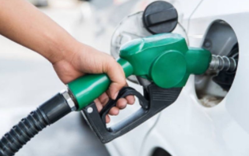 Expertos prevén lapso de volatilidad en las gasolinas