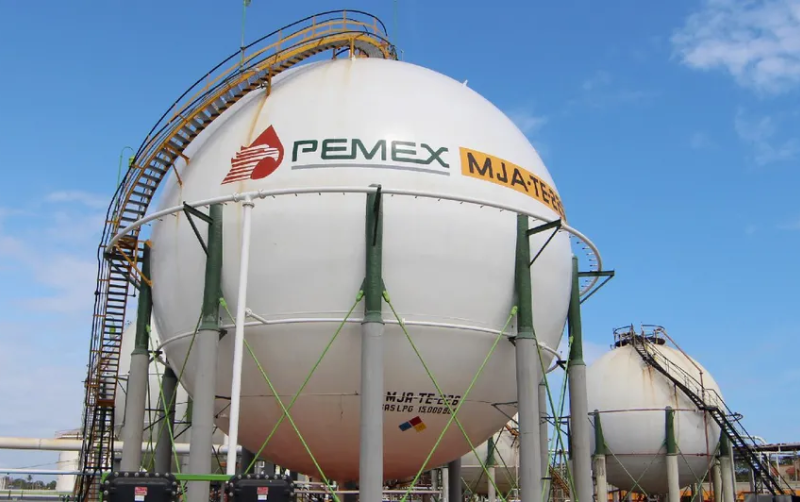 Exportaciones de Pemex caen 26 % en mayo, se enviaron 674 mil barriles diarios