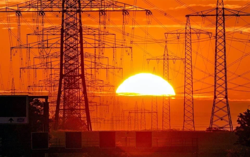 Faltan 120 mmdd al sector eléctrico