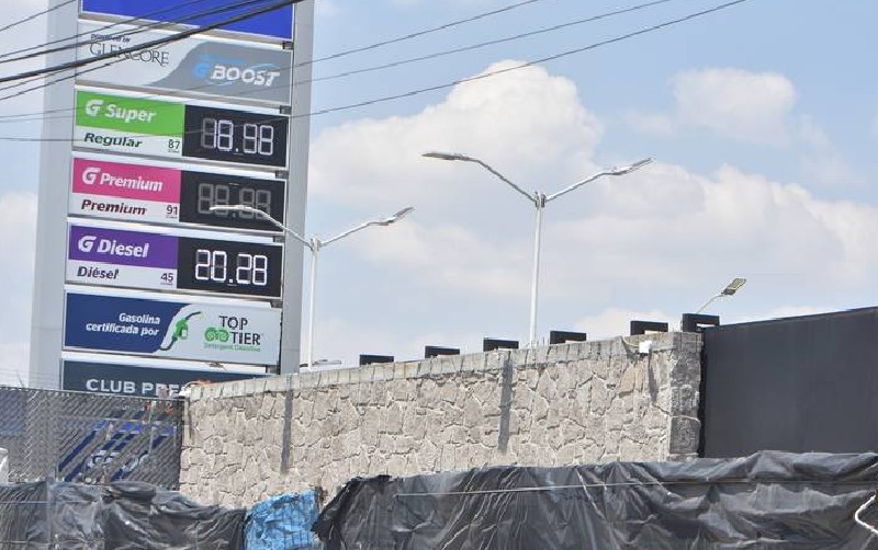 Gasolineros reconocen incertidumbre por pago de créditos