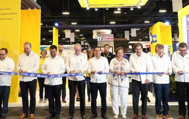 Más de 2,000 empresarios gasolineros reunidos en Mérida