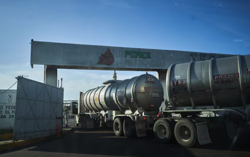 México atiende la mitad de su demanda de gasolina con importación principalmente de EE.UU.