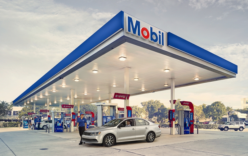 Mobil con combustible exportado