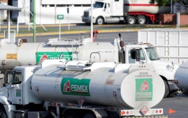 Negocia México cambios en compra de combustible