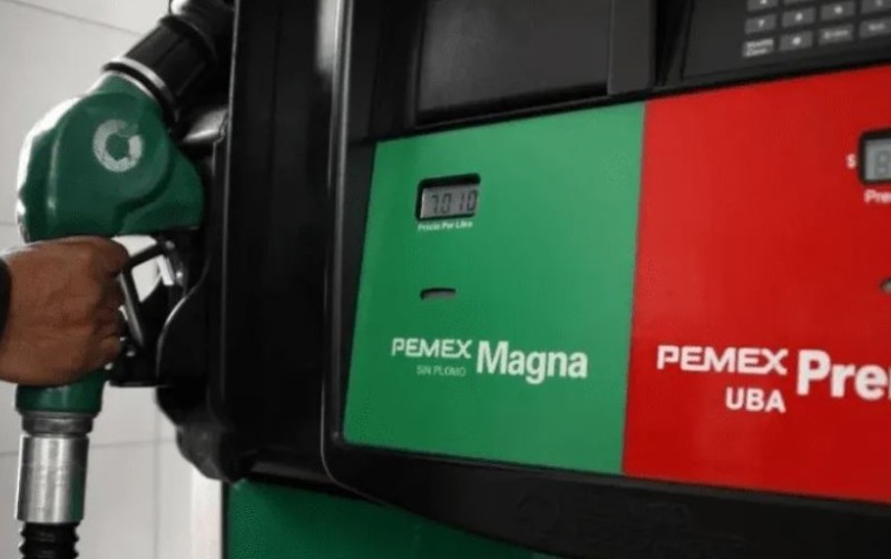 Nuevo Laredo vende el litro de gasolina a 9.99 pesos.