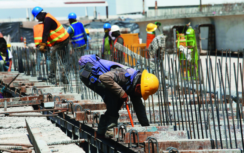 Pemex adeuda 3,000 millones de pesos a empresas constructoras