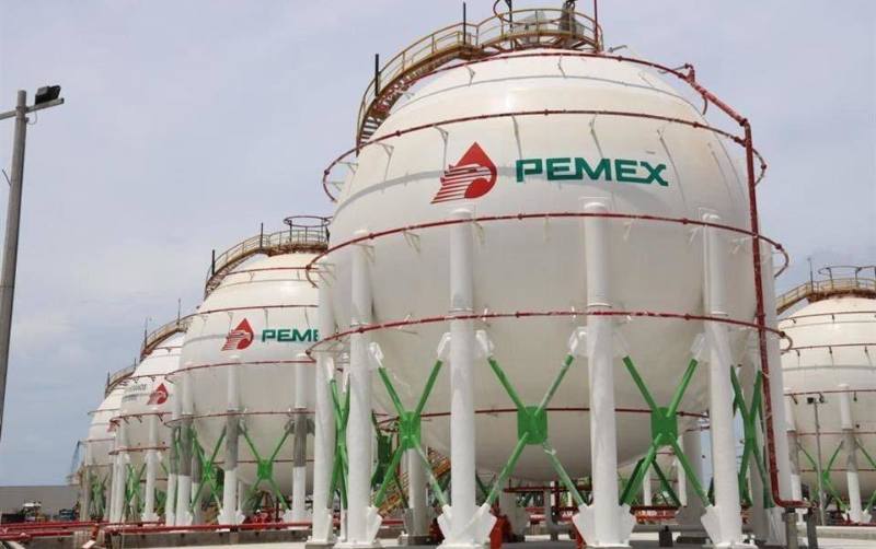 PEMEX fortalece refinación con más inversión