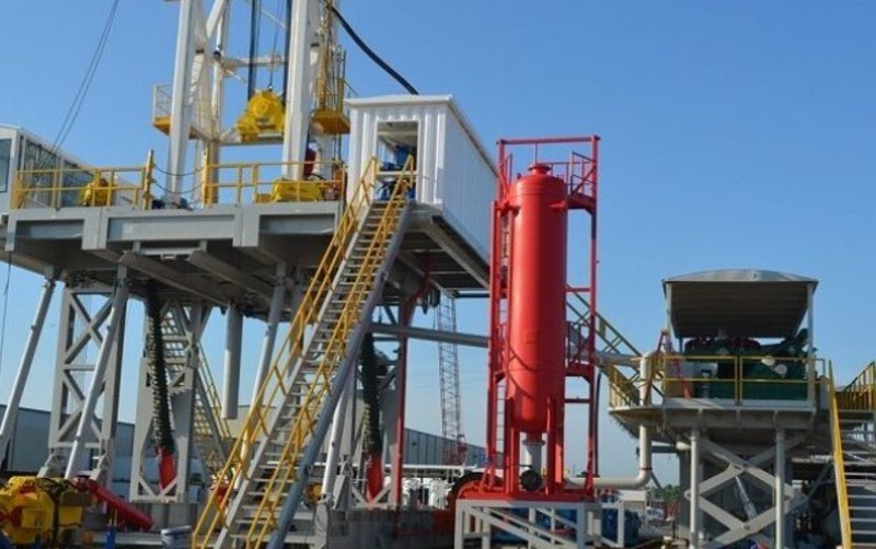 Pemex invertirá 1,016 mmd en campo Madrefil