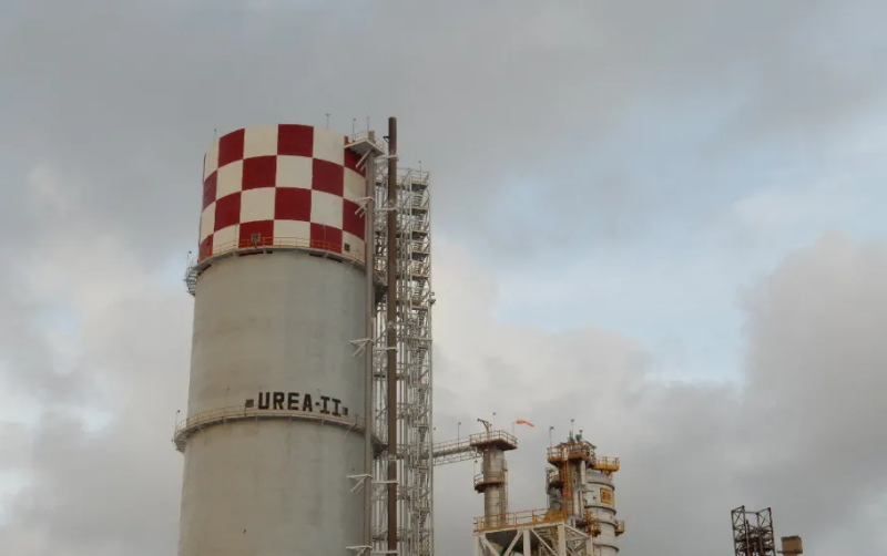 Pemex pierde control financiero en su división industrial