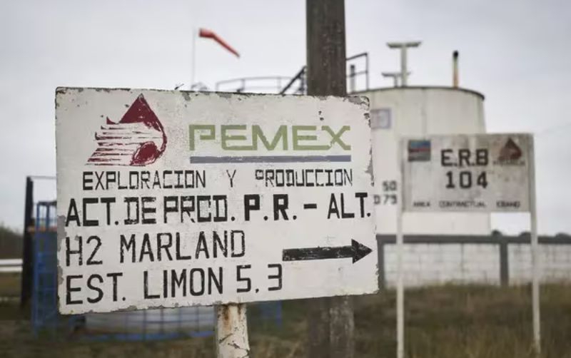 Pemex reduce sus exportaciones de petróleo al nivel más bajo registrado