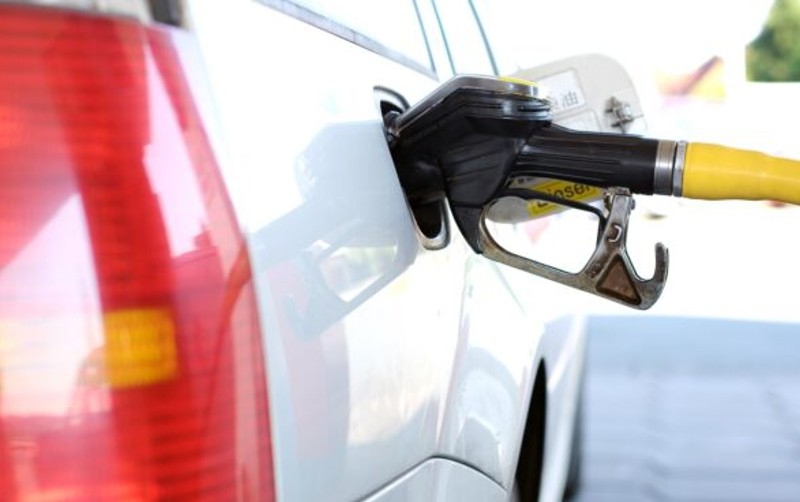 Precio de gasolinas se mantendrá volátil