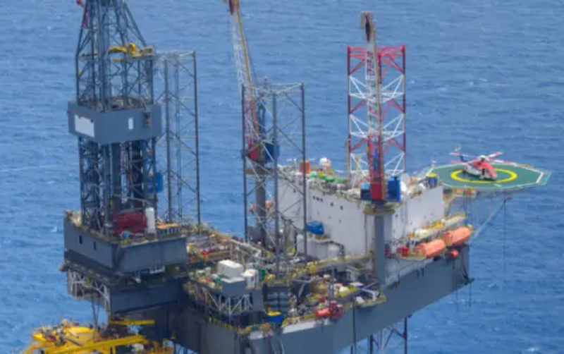 Producción de petróleo de Pemex cae en enero 2025 a mínimos en décadas