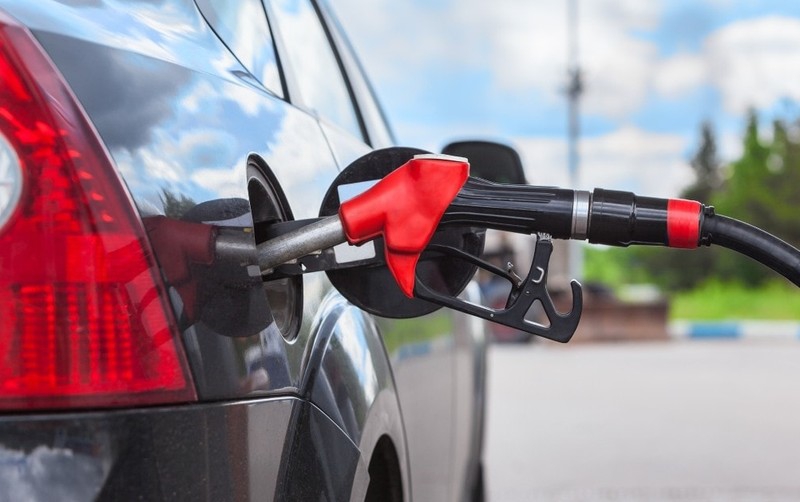Profeco detecta 10 rastrillos en gasolinera; dos estaciones no permiten verificación