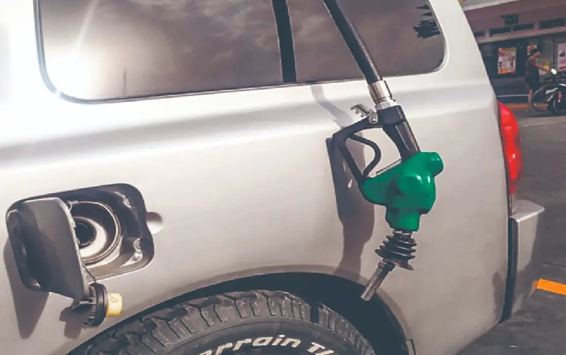 Profeco vigila precios de gasolina