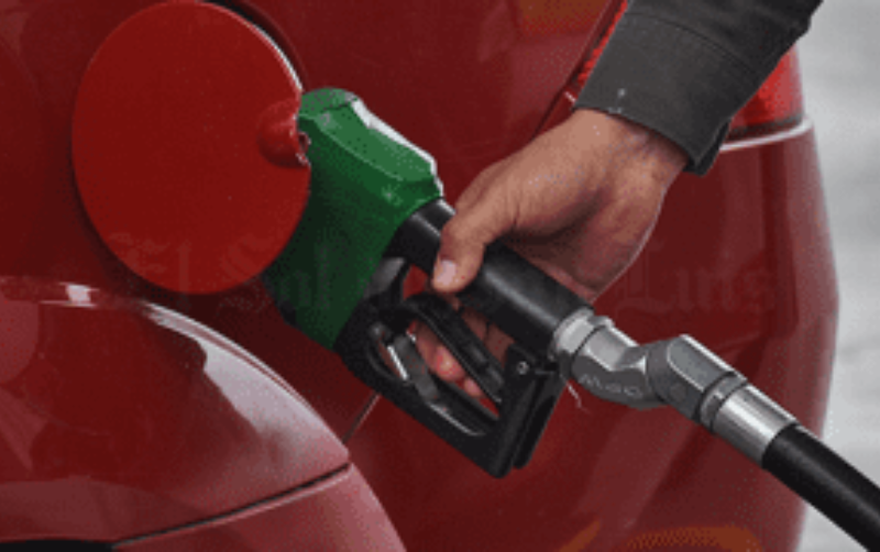 Propuesta para bajar el precio de la gasolina