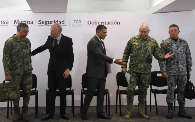 Red de huachicol desmantelada robaba combustible de ductos de Pemex: Sheinbaum