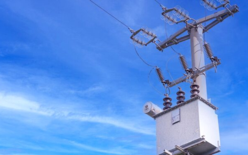 Redes de distribución eléctrica deben crecer 50% para el 2050: ANES