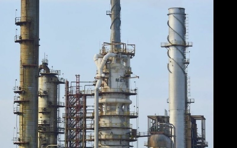 Refinería de Salina Cruz opera con normalidad tras incendio: Pemex
