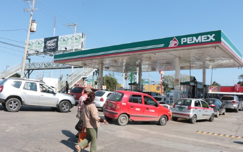 Reforma energética quita a Pemex 1 de 3 gasolineras