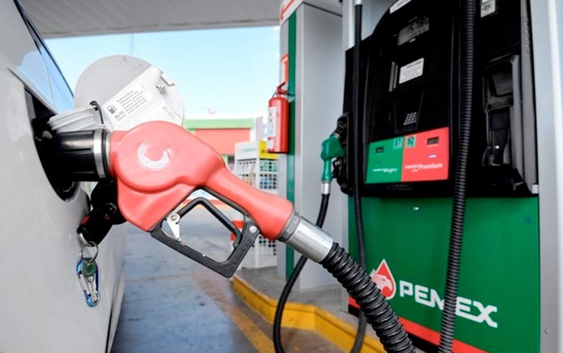 Reportan escasez de gasolina en área metropolitana de Monterrey
