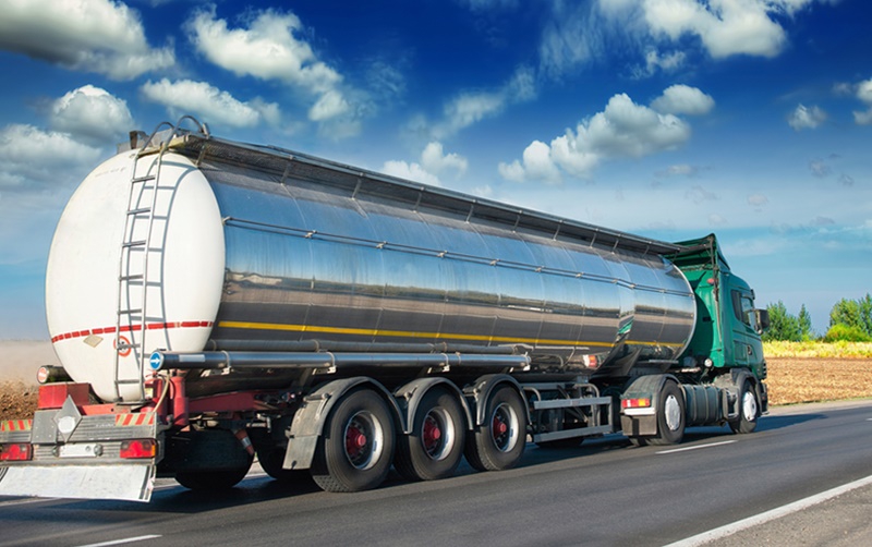 Sener busca endurecer importación y exportación de combustibles