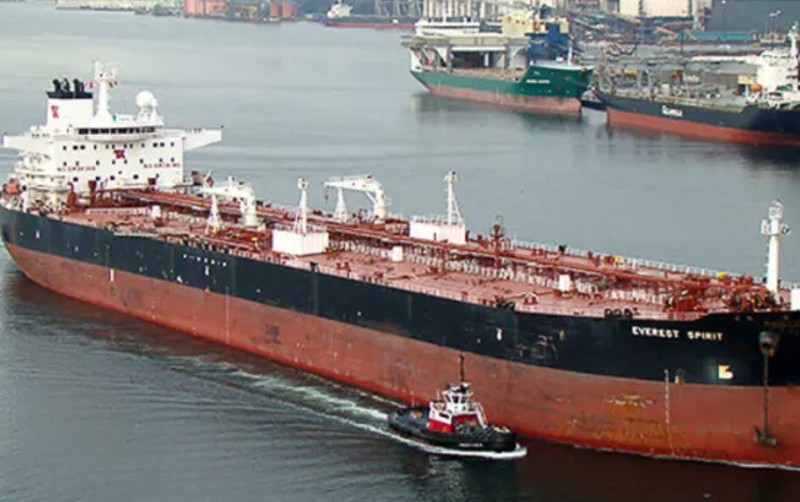 SENER da a Trafigura permiso provisional para importar petrolíferos