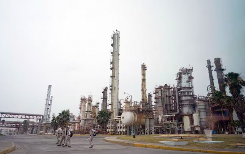 Urge Gobierno de NL a Refinería de Cadereyta para negociación