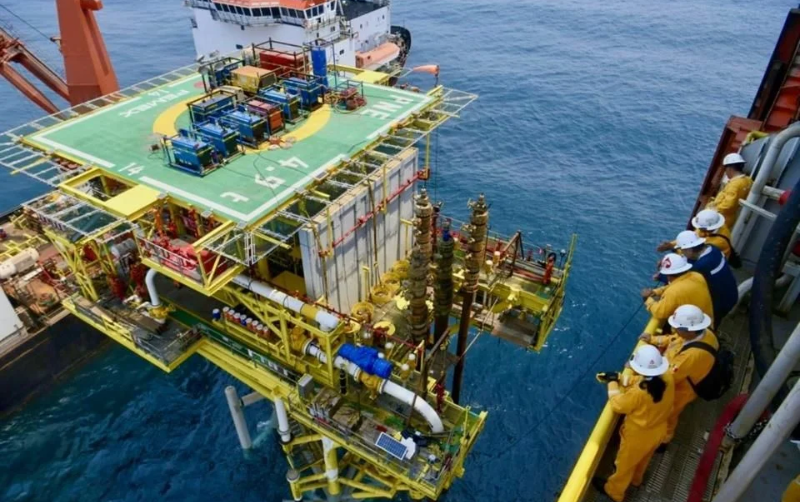 Viven navieras crisis por Pemex