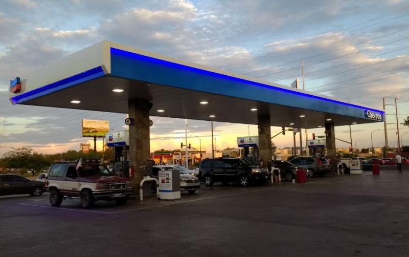 Chevron llega a 100 estaciones gasolineras