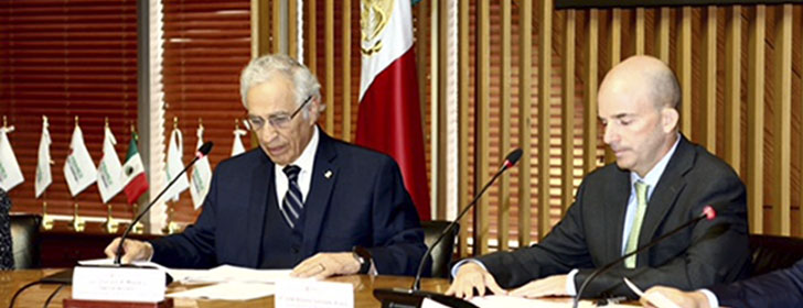 Pemex y Fundación UNAM suscriben un contrato de donación para otorgar becas a estudiantes